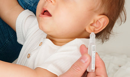 Comment savoir si un bébé a une otite ? Les symptômes
