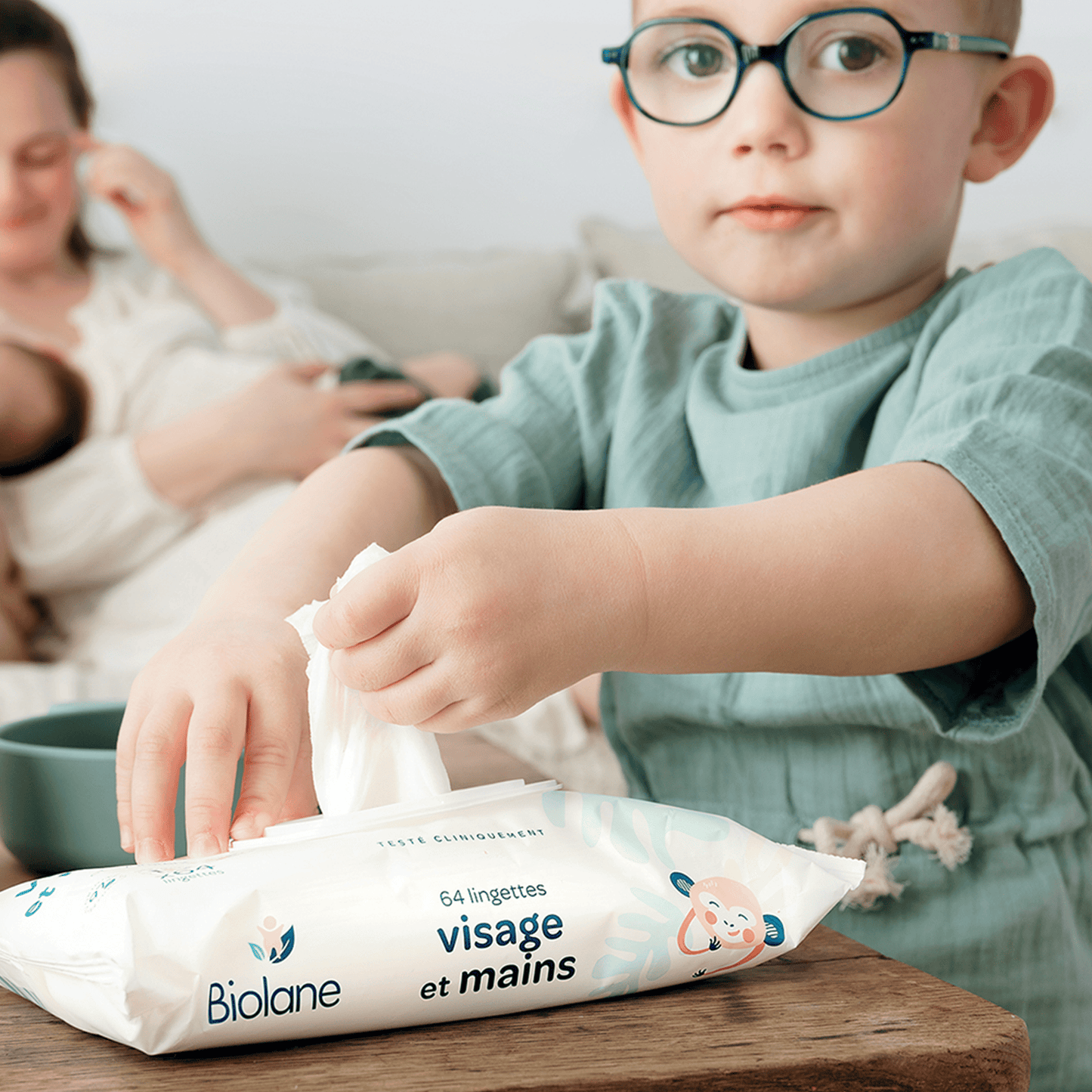 Lingettes visage et mains x64 lot de 12