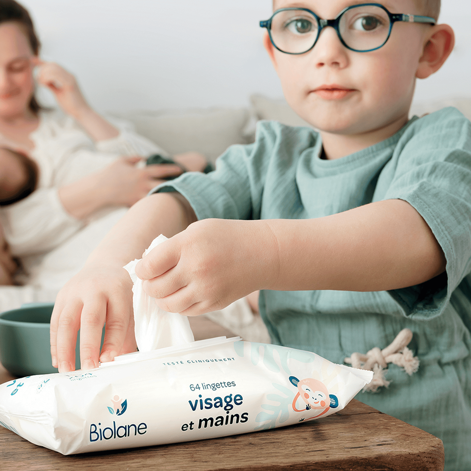 Lingettes visage et mains x64 lot de 12